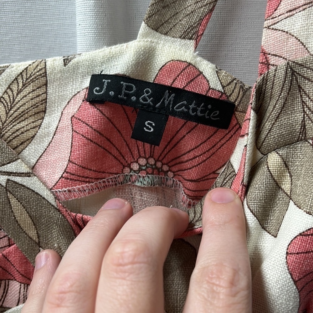J. P. & Mattie Pink Cream Floral Linen Dress- S - Picture 4 of 7